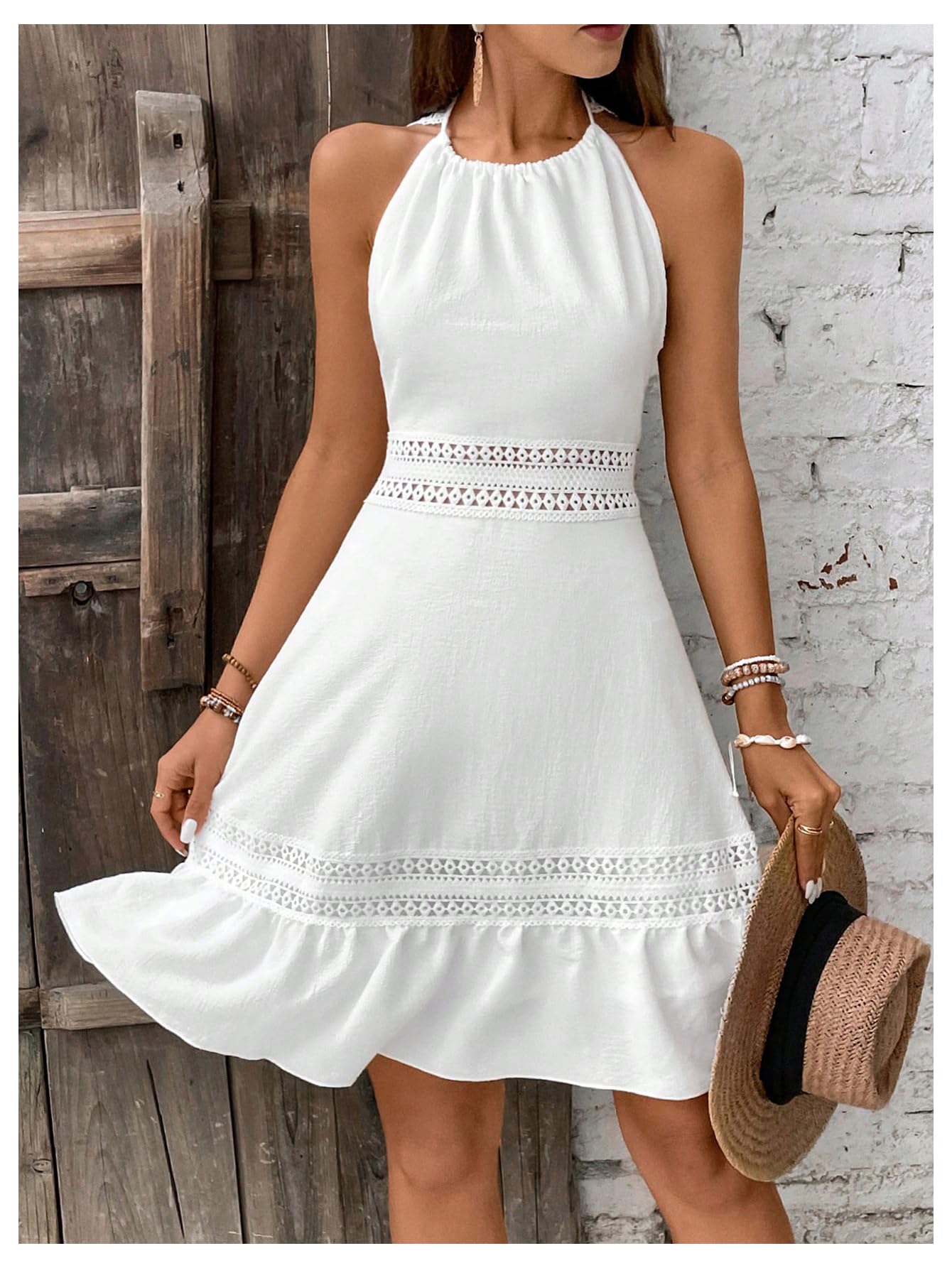 Floerns Women's Contrast Lace Sleeveless Halter Dress Backless Vacation A Line Dress White Large