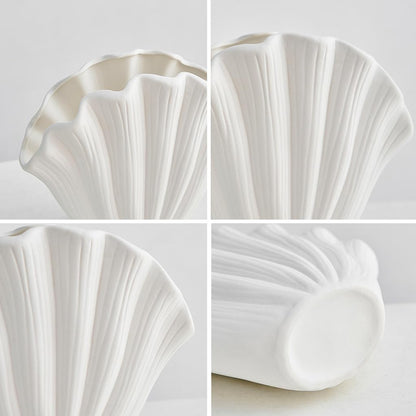 Seashell Vase Set of 2 - White Sea Shell Vase, Coastal Clam Shell Shaped Vases Decor for Table, Beach Ceramic Seashell Flower Vases Home Décor Accents for Pampas Grass, Ocean Aesthetic Room Decoration