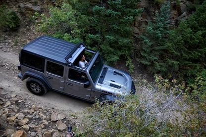 Bestop Sunrider for Hardtop - Jeep '20-Current Gladiator / '18-Current Wrangler JL (Black Diamond)
