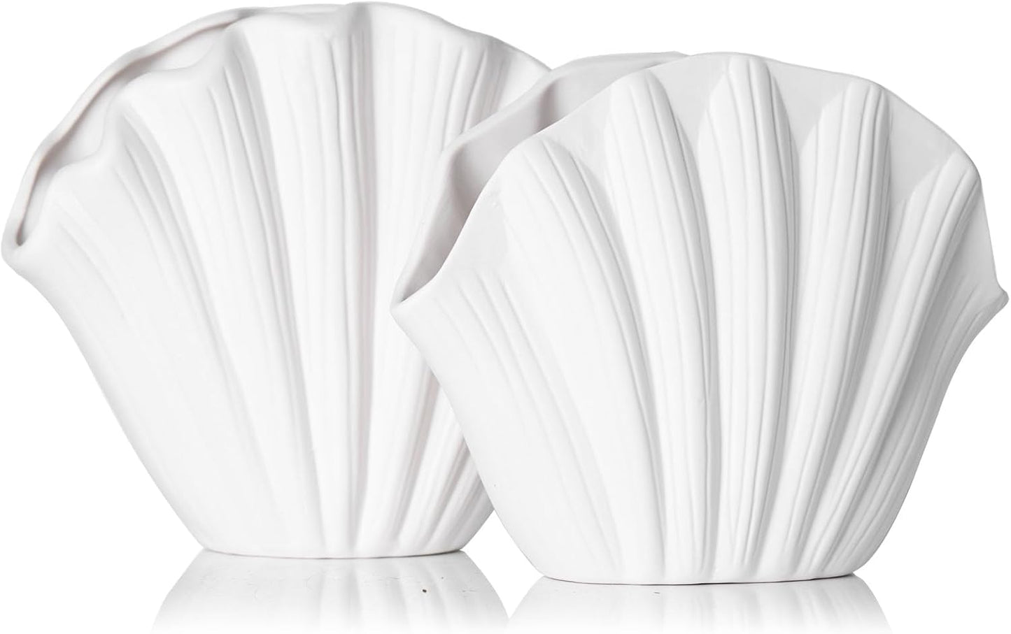 Seashell Vase Set of 2 - White Sea Shell Vase, Coastal Clam Shell Shaped Vases Decor for Table, Beach Ceramic Seashell Flower Vases Home Décor Accents for Pampas Grass, Ocean Aesthetic Room Decoration