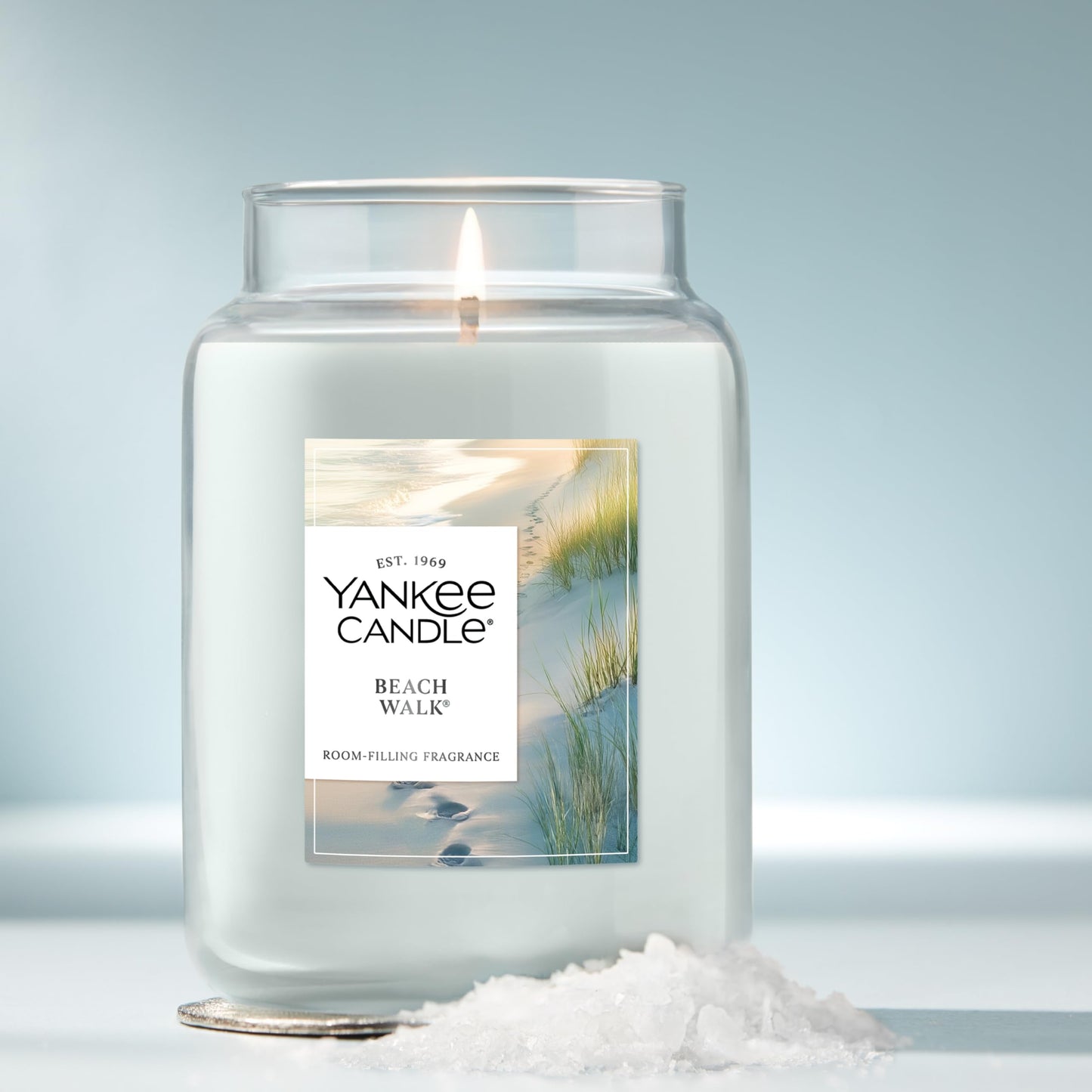 Yankee Candle Beach Walk, Scented Candle, 22oz Large Jar with up to 150 Hour Burn Time, Giftable