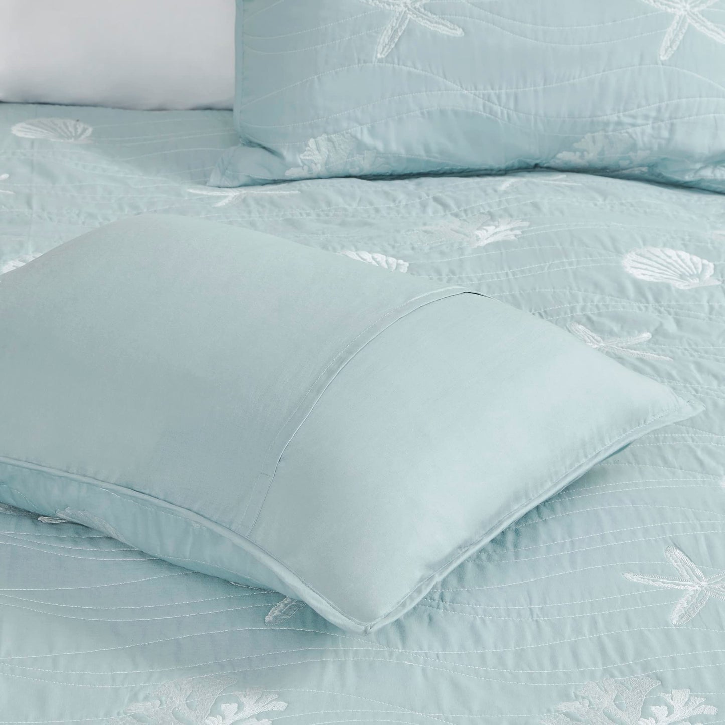 Harbor House Seaside Reversible Cotton Quilt Set Coastal Clam, Starfish, Coral Embroidery, All Season, Pre-Washed Coverlet Bedding Layer, Decorative Pillow, King/Cal King(108"x90") Seafoam 4 Piece