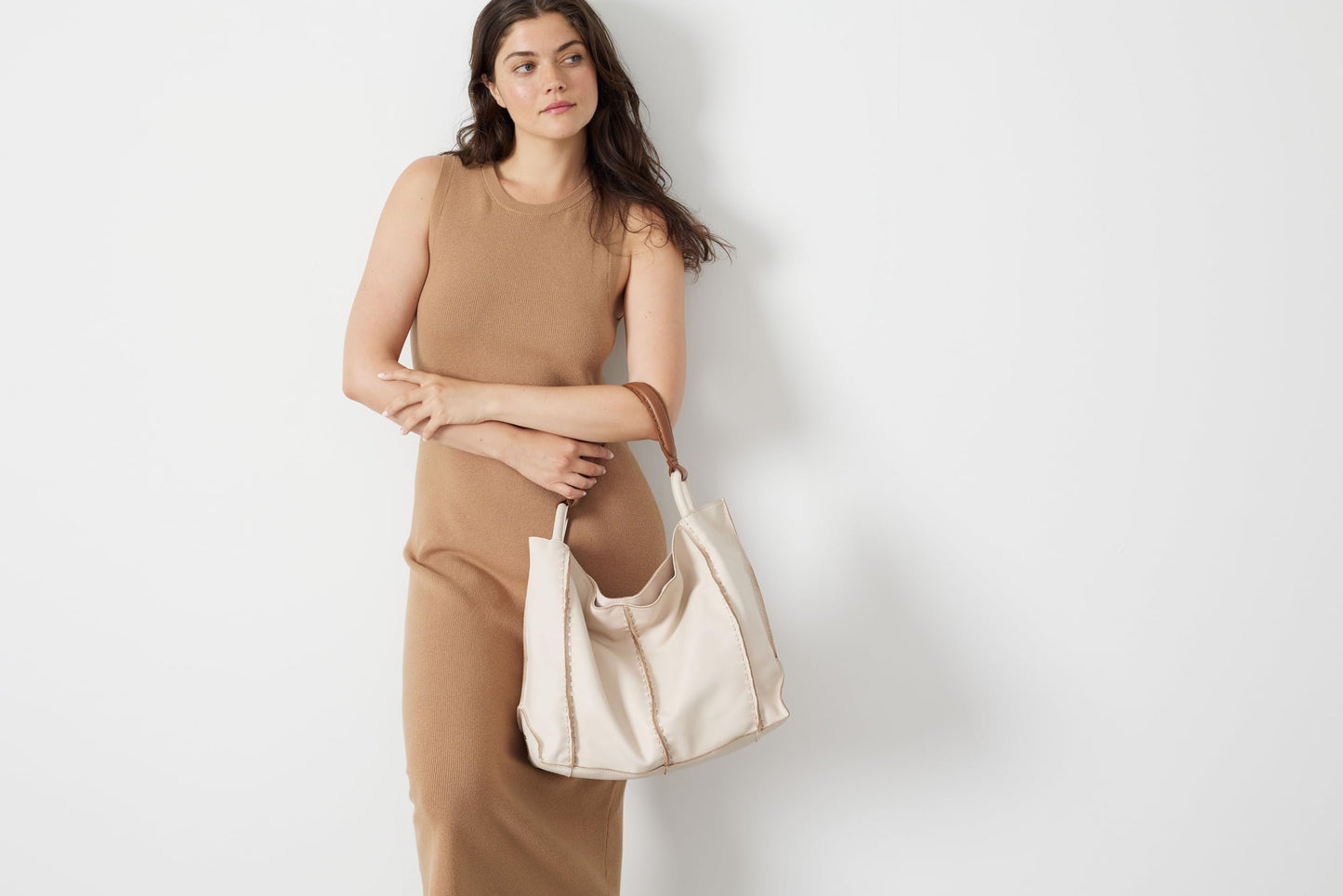 The Sak Los Feliz Large Tote Bag - Premium Leather Handbag With Stylish Design For Everyday, Travel, Beach Bag - Roomy, Durable, Lined Purse With Shoulder Bag Strap, Zipper Pocket