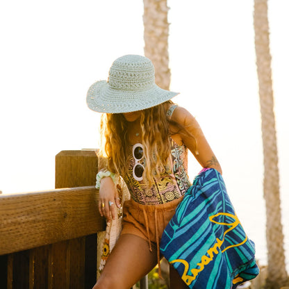 Panama Jack Women's Crocheted Toyo Sun Hat with Sizing Tie, 4" Big Brim (Aqua)