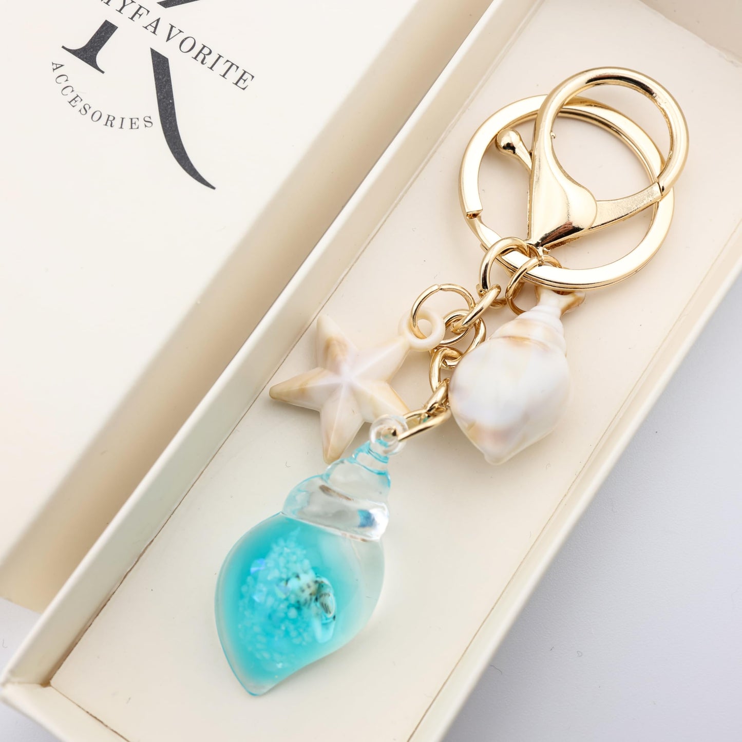 MyfavoriteK Seashell Keychain Purse Charm for Women Girls Tote Bag Backpack Accessory Cute Beach Key Chain (Turquoise)