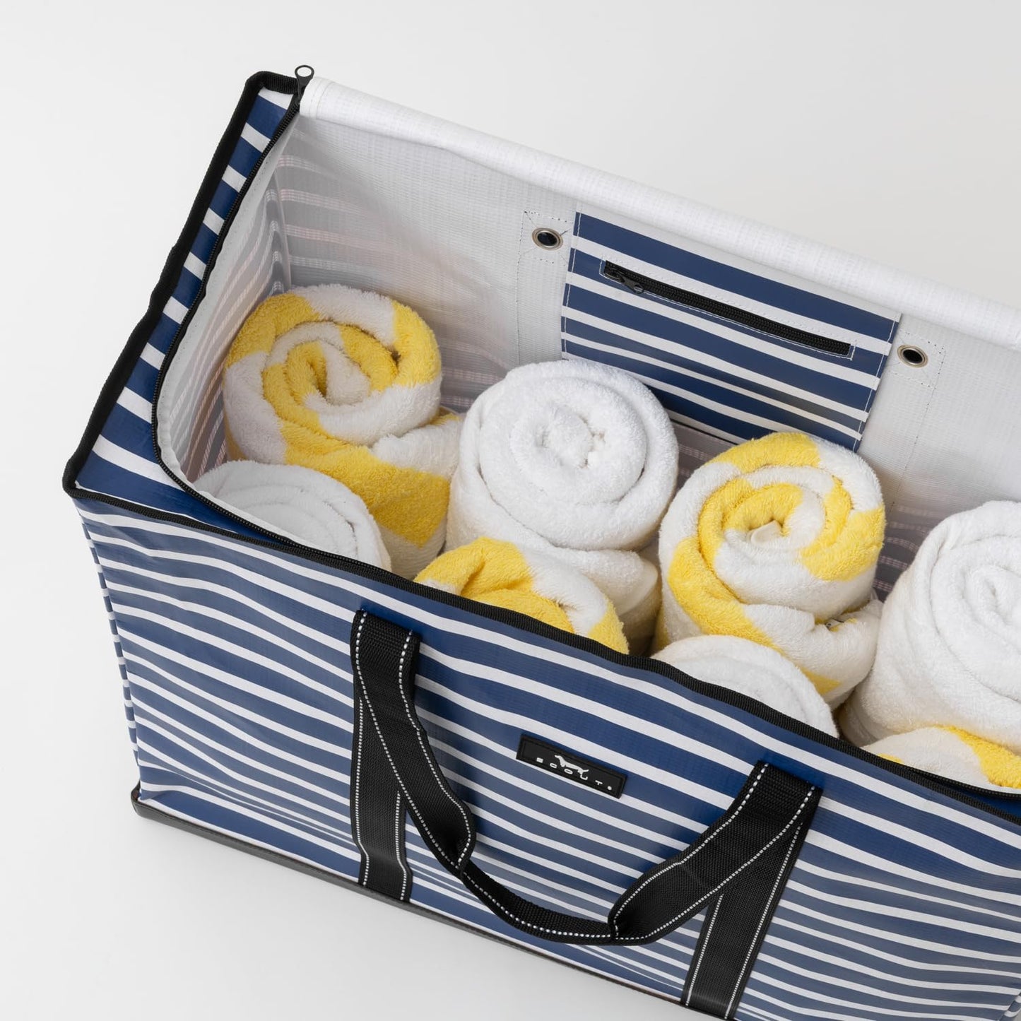 SCOUT 4 Boys Bag, Extra Large Water-Resistant Family Beach Bag with Zip Closure