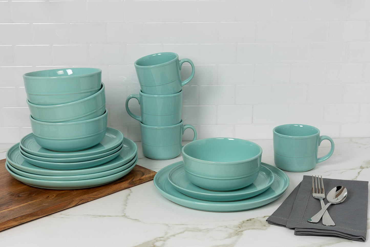 10 Strawberry Street Double Line 16 Piece Dinnerware Set, Seafoam