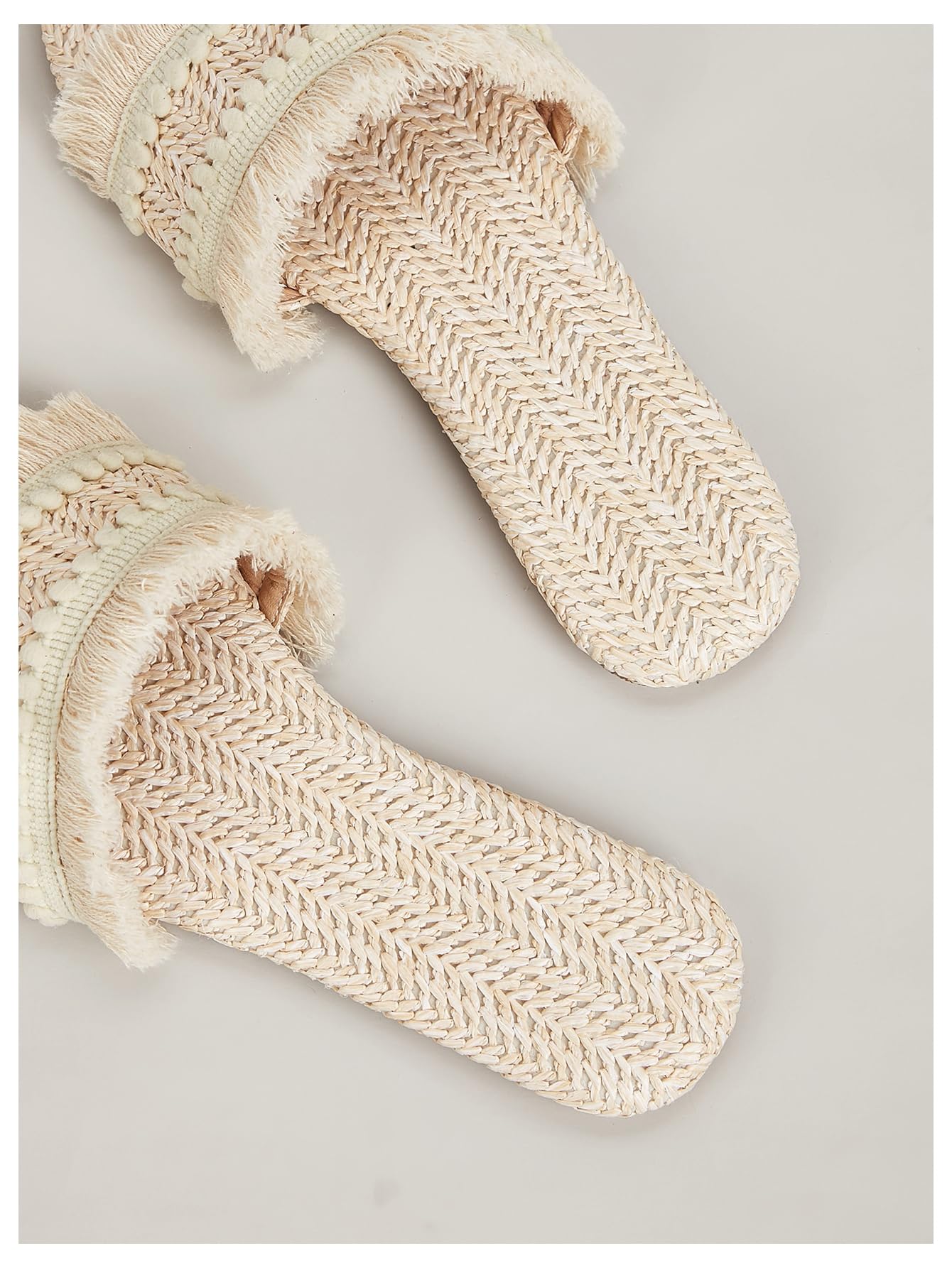 OYOANGLE Women's Fringe Straw Sandals Crochet Open Toe Single Band Flat Slip On Sandals Beige 7