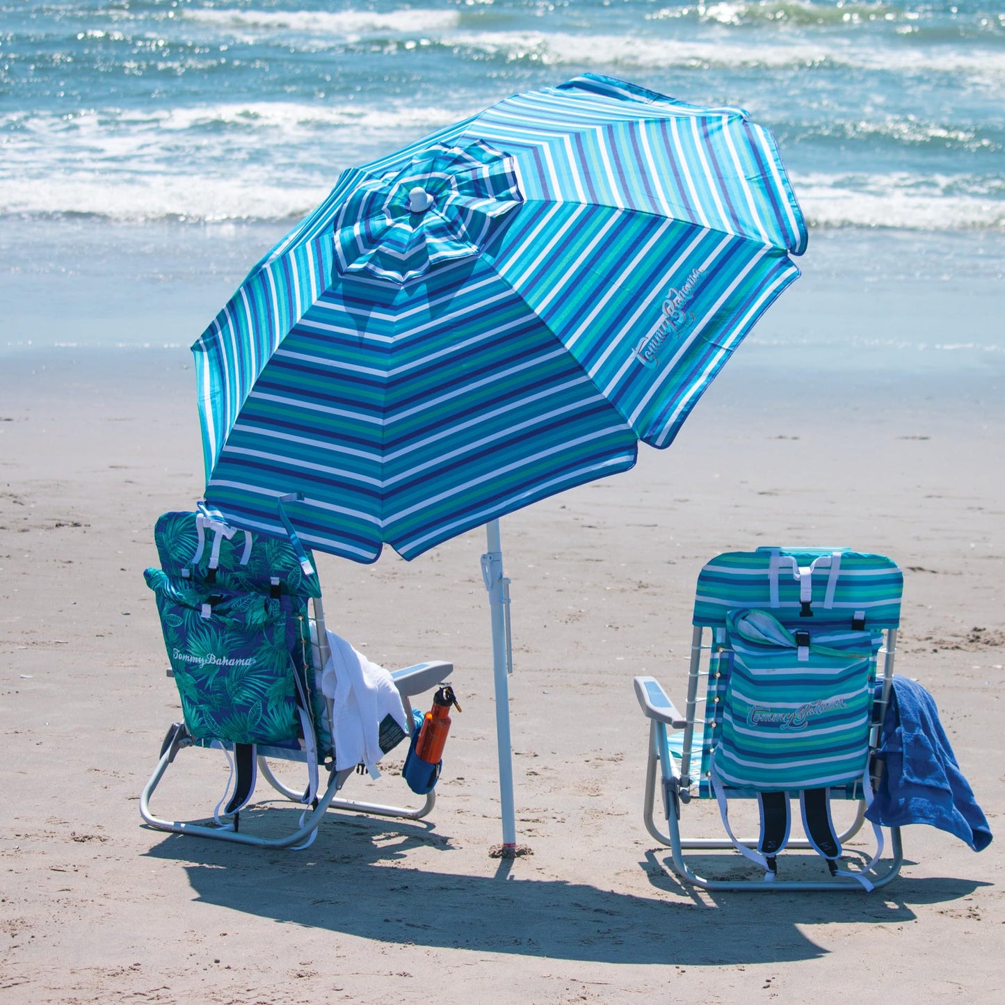 Tommy Bahama 6' UPF 50+ Tilt Beach Umbrella with Wind Vent and Carry Bag, Blue and White