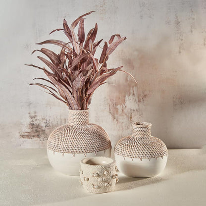 47th & Main Woven Seagrass and Bamboo Vase for Home Décor, Large, White/Natural