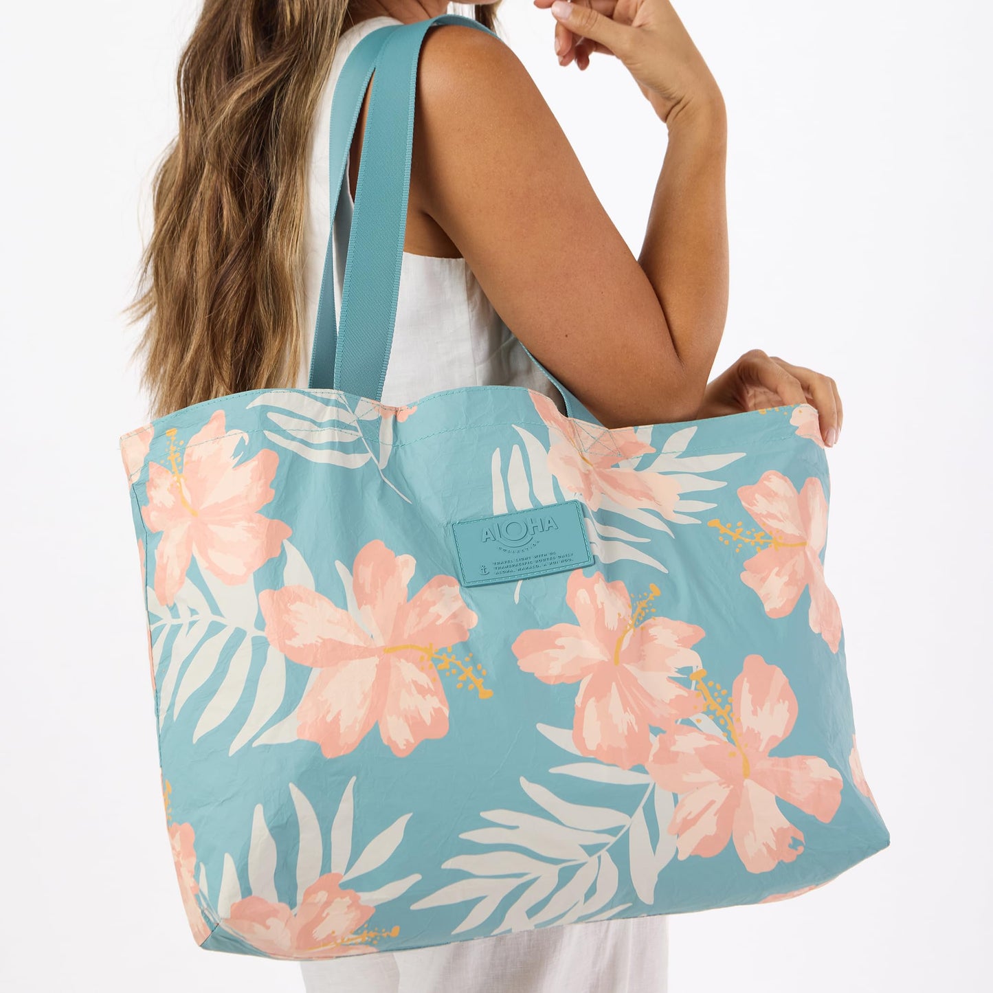 ALOHA Collection Holo Holo Tote Bag - Splash-Proof Bag - Reversible Tote for Beach & Travel - Easy to Clean (23" x 13.5") (Pink Salt/Tide)