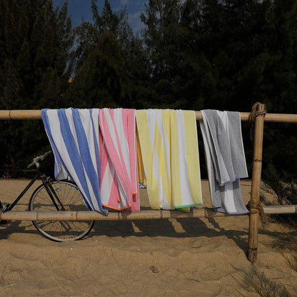 HENBAY Cotton Oversized Beach Towel - Large 70 x 35 Inch Pool Towel, Chiffon Striped Quick Dry Swimming Cabana Towel