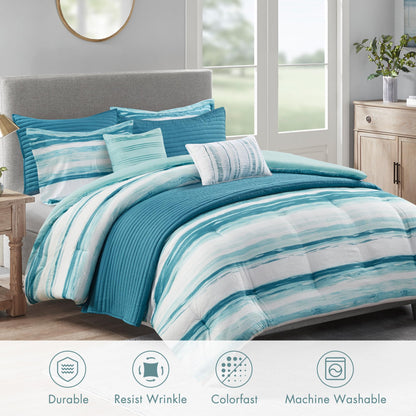 Madison Park Marina Comforter Quilt Combo Set - Modern Luxury Design, All Season Down Alternative Bedding, Matching Shams, Decorative Pillows, King/Cal King(104"x92"), Aqua 8 Piece