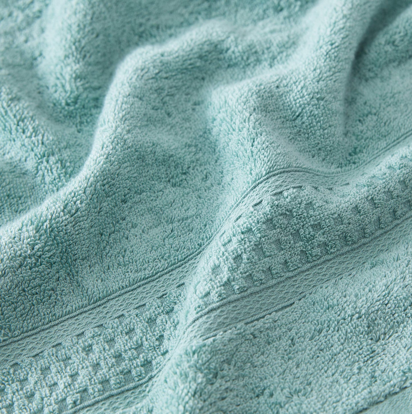 Nautica - Bath Towels, 100% Soft & Absorbent Cotton Towels, Fade Resistant and Zero Twist Construction, Medium Weight Bathroom Towels (Oceane Turquoise, 6 Piece)