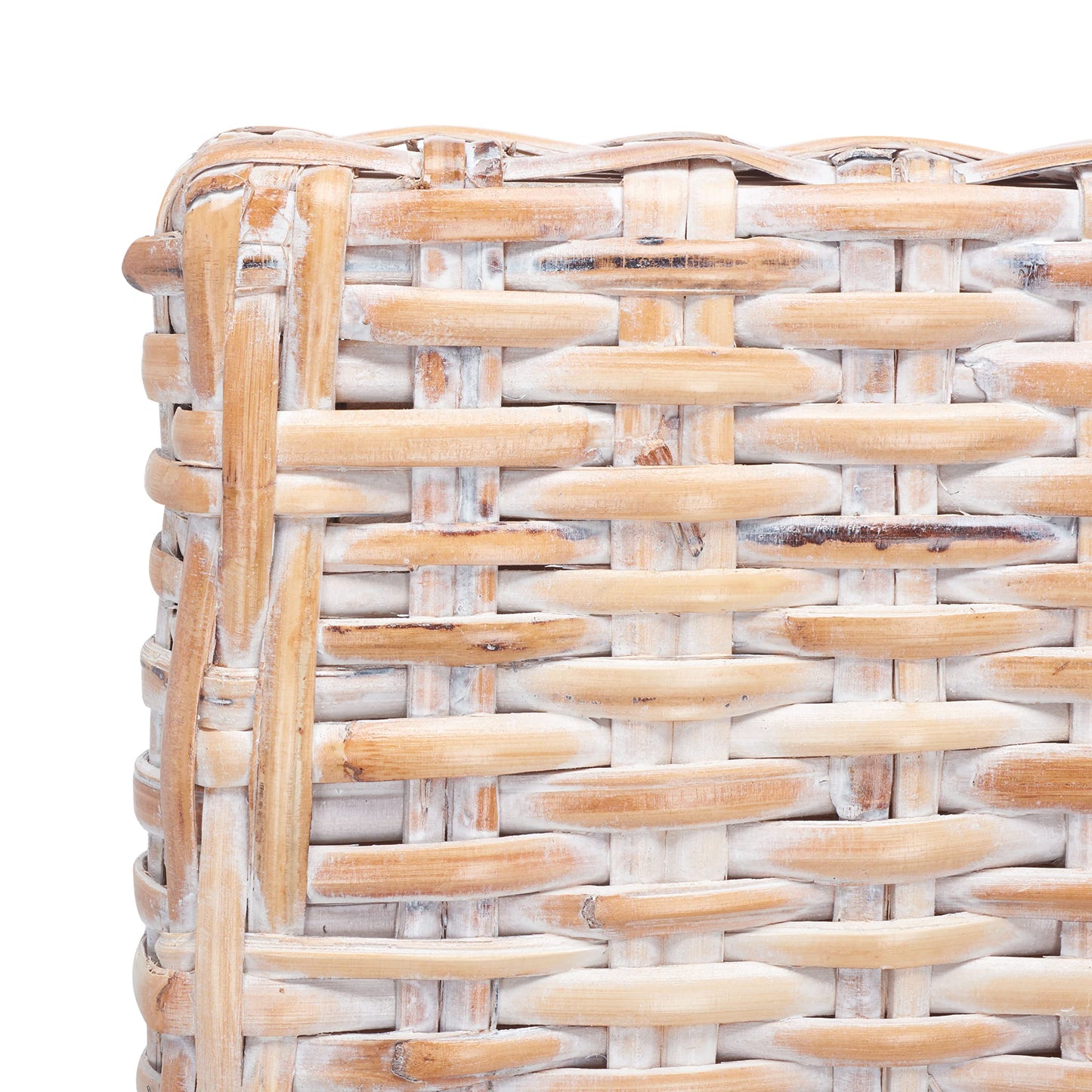 SAFAVIEH Home Collection – Suncoast Set of 2 Natural White Wash Rattan Arm Chairs with Cushions, Coastal Style Seating, Fully Assembled (FOX6540A-SET2)