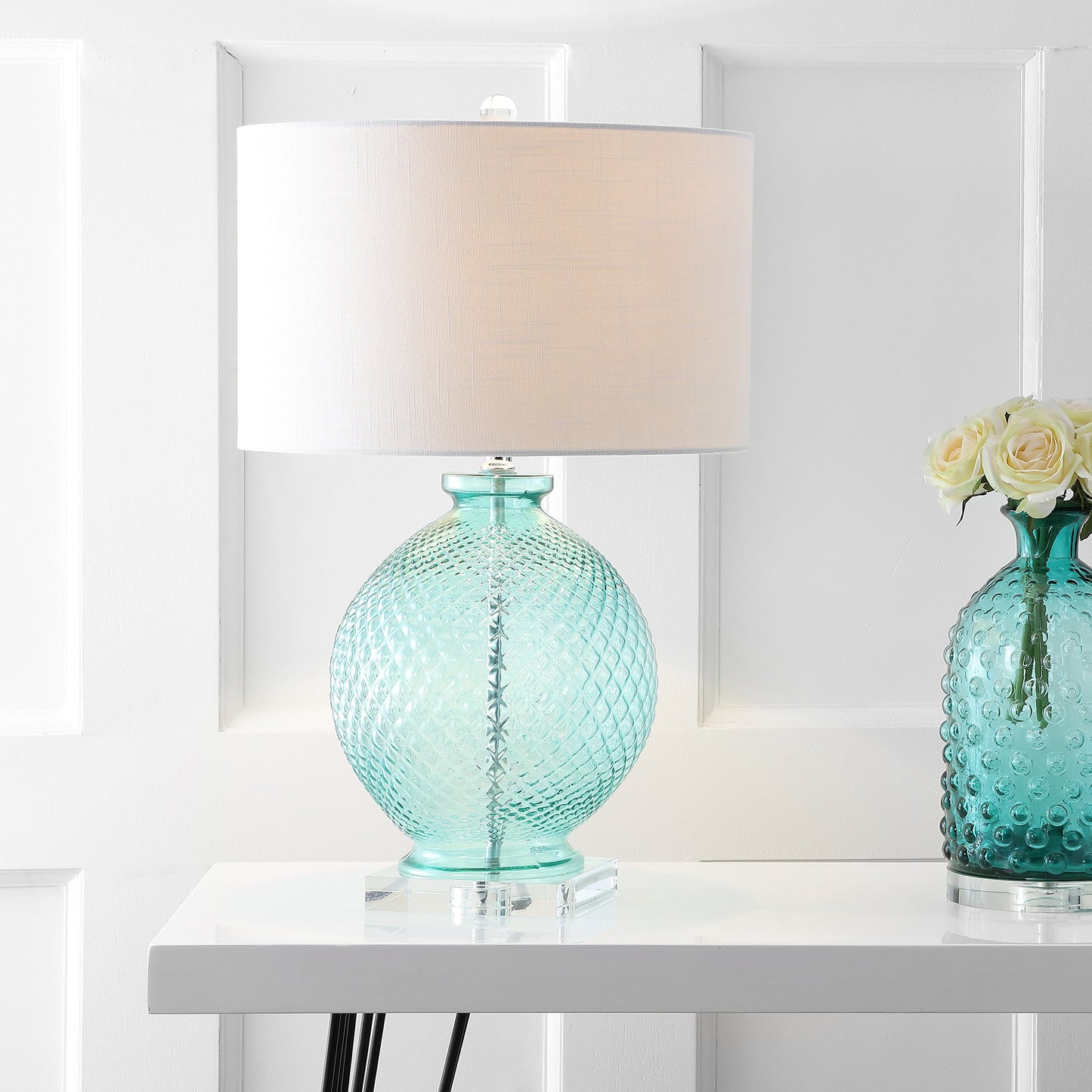 JONATHAN Y JYL2003A 26" Contemporary Glass Table Lamp, Aqua Blue Crystal Bedside Lamp for Living Room, Bedroom Nightstand, Coastal End Table Desk Lamp with White Linen Drum Shade, LED Bulb Included