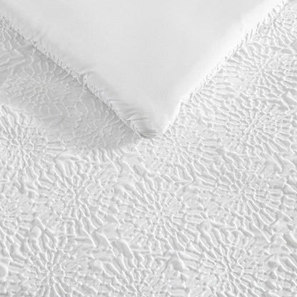 Nautica - Queen Bed Set, Embossed Comforter with Matching Bed Sheets, Shams, Pillowcases & Plush Throw, Wrinkle-Resistant, Oeko-Tex Certified (Sunflower White)