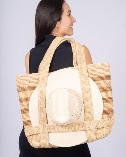 The Original Straw Traveler Bag