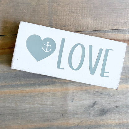 Love Heart Sign